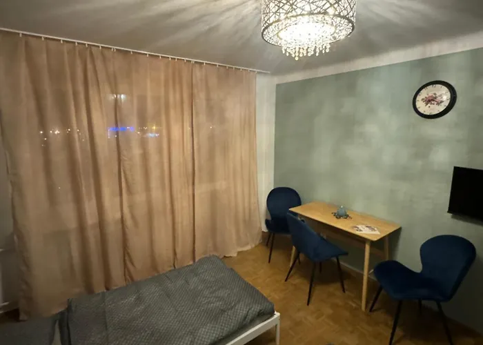 Mieszkaj U Marty Stale Na Stalym *